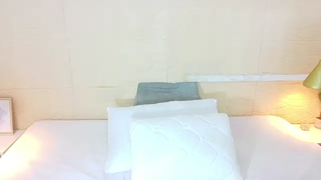 Shamiraa moore online show from 20, 10, 2025