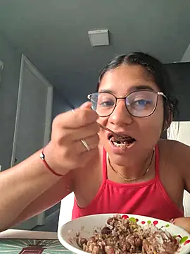 Sofythom1 online show from 8, 7, 2026