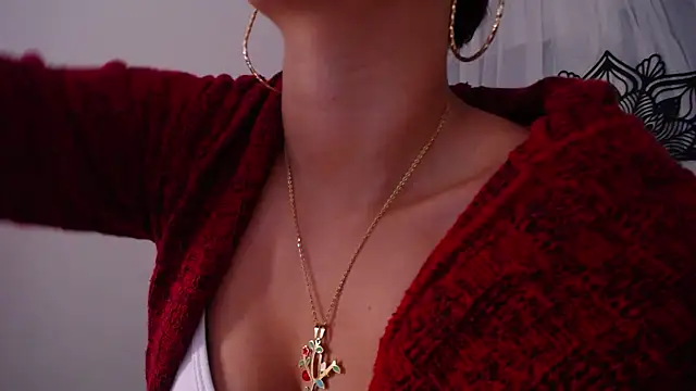 MarianaSanz online show from 15, 12, 2024