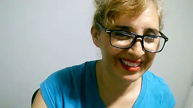 leona- online show from 7, 2, 2025