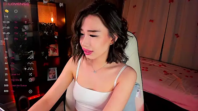 sensualily online show from 28, 2, 2026