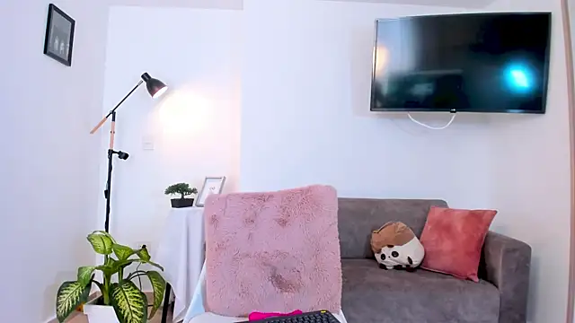 Hannaos online show from 8, 1, 2025