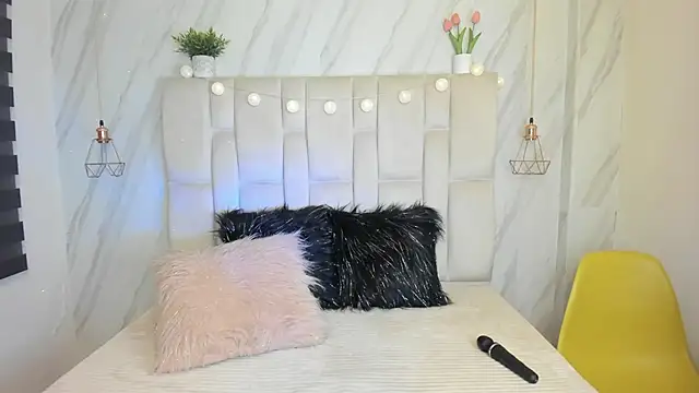 Esteff  o2 online show from 28, 2, 2025