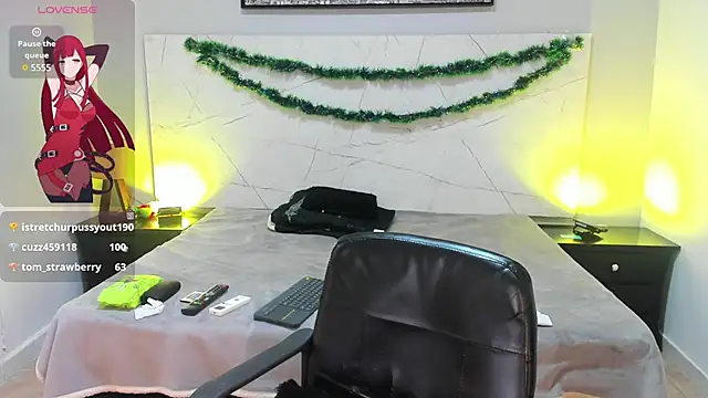 LAYLATAYLOR  online show from 13, 12, 2024