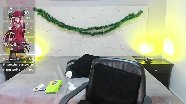 LAYLATAYLOR  online show from 14, 12, 2024