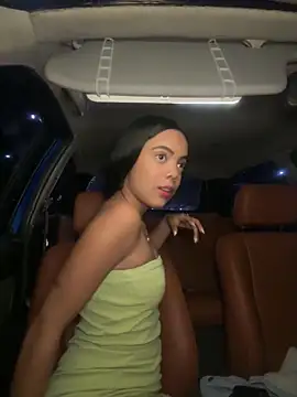 Snapshot of NAUGHTY_LITTLE_18 chatting on 12, 9, 2025 NAUGHTY LITTLE 18 online show from 12, 9, 2025