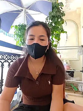 lyna bl online show from 9, 10, 2025