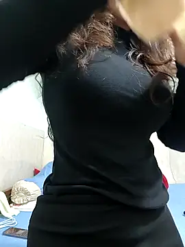 Snapshot of lyna_bl chatting on 1, 4, 2026 lyna bl online show from 1, 4, 2026