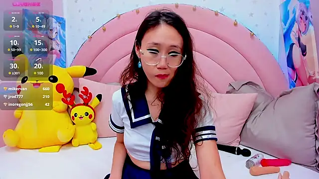 Nao  Chan  online show from 8, 1, 2025