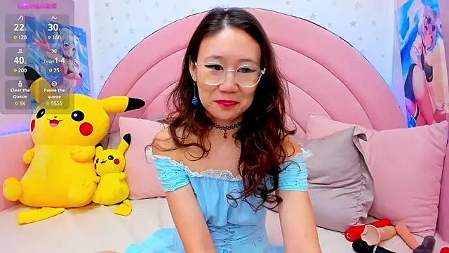 Nao  Chan  online show from 14, 2, 2025