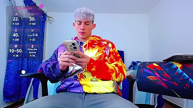 thiagomurphyy online show from 12, 12, 2024