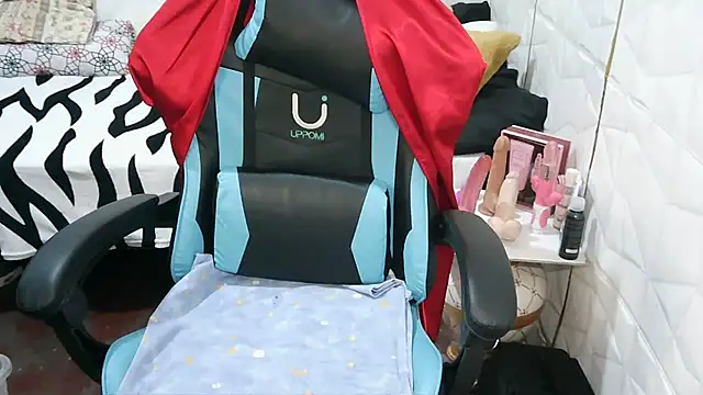 Mendoza Amaranata online show from 17, 1, 2025