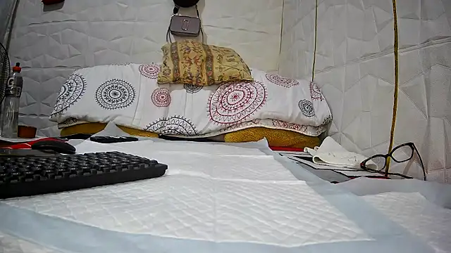 Mendoza Amaranata online show from 14, 9, 2025