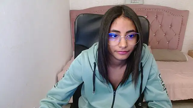 shaneelle online show from 13, 2, 2025