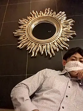 RYOTA8888888888 online show from 18, 3, 2025