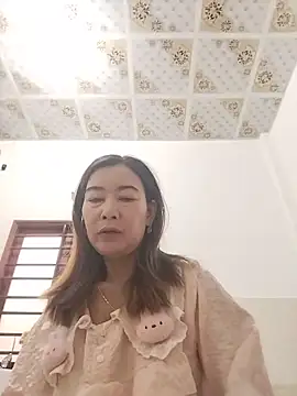 Sexy-ladyboobs20 online show from 20, 6, 2026