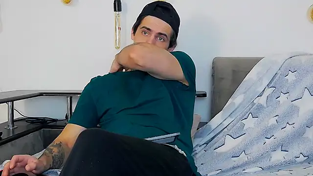 CarterCole online show from 9, 1, 2026