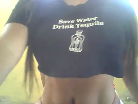 Snapshot of izanmiller2001 chatting on 5, 3, 2025 izanmiller2001 online show from 5, 3, 2025