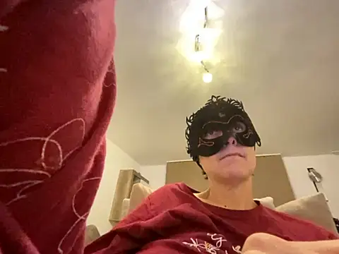 Marilou1983 online show from 15, 4, 2026