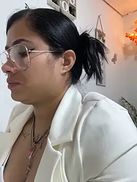 Snapshot of Sweet__Nurse1 chatting on 28, 11, 2025 Sweet Nurse1 online show from 28, 11, 2025