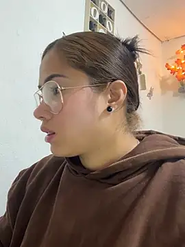 Snapshot of Sweet__Nurse1 chatting on 1, 2, 2026 Sweet Nurse1 online show from 1, 2, 2026