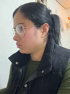 Snapshot of Sweet__Nurse1 chatting on 3, 3, 2026 Sweet Nurse1 online show from 3, 3, 2026