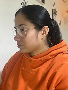 Snapshot of Sweet__Nurse1 chatting on 10, 4, 2026 Sweet Nurse1 online show from 10, 4, 2026