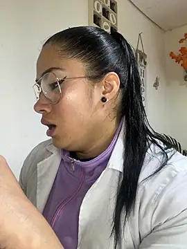 Snapshot of Sweet__Nurse1 chatting on 25, 4, 2026 Sweet Nurse1 online show from 25, 4, 2026