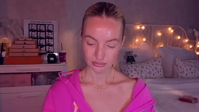 aestetick online show from 11, 2, 2026