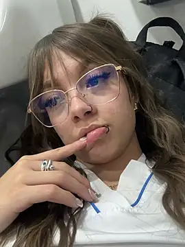 AmmyJones  online show from 11, 2, 2026