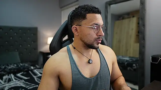 Snapshot of Martin_Logan chatting on 23, 3, 2026 Martin Logan online show from 23, 3, 2026