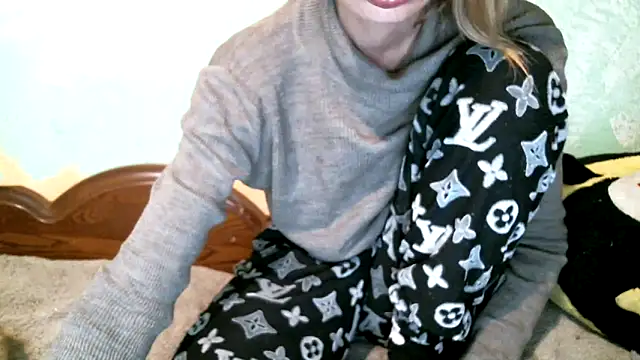 DennisXCaroll online show from 18, 10, 2025