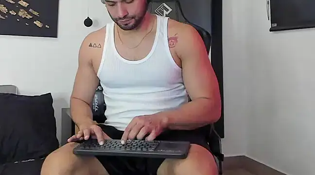 Snapshot of Dereck_vega chatting on 28, 12, 2024 Dereck vega online show from 28, 12, 2024