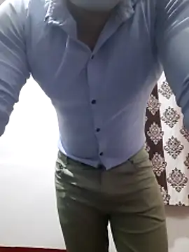 Snapshot of Guyinshortss chatting on 13, 2, 2026 Guyinshortss online show from 13, 2, 2026