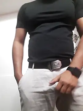 Guyinshortss online show from 14, 4, 2026