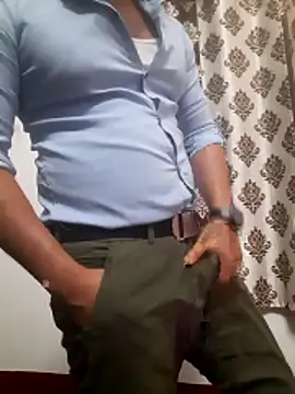 Guyinshortss online show from 18, 4, 2026