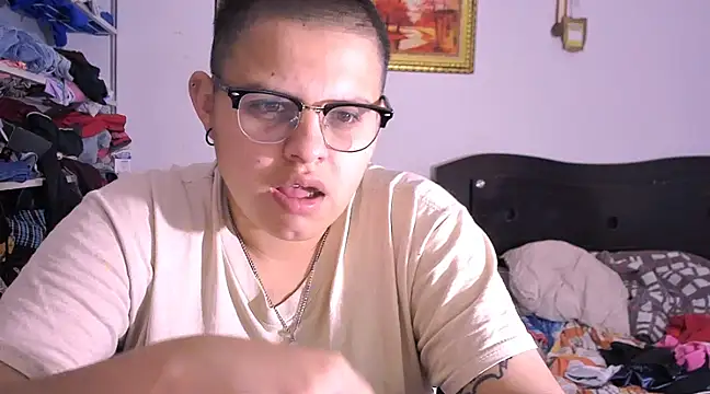 Snapshot of tatsumi_nao chatting on 14, 2, 2025 tatsumi nao online show from 14, 2, 2025