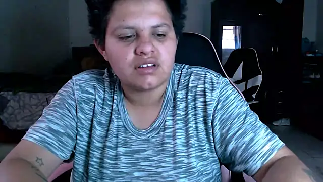 Snapshot of tatsumi_nao chatting on 23, 9, 2025 tatsumi nao online show from 23, 9, 2025