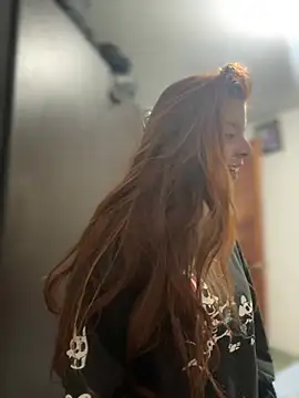 Cloew Marz online show from 8, 1, 2025