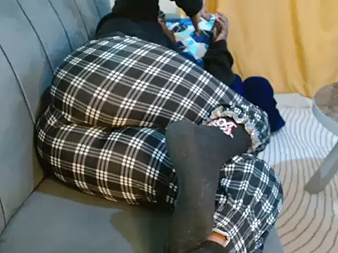 leslysexygirl online show from 23, 9, 2025