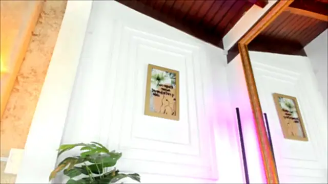 AlessiaLondon online show from 11, 2, 2025