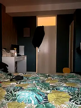 Snapshot of EmmaXXX666 chatting on 15, 12, 2025 EmmaXXX666 online show from 15, 12, 2025