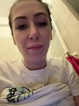 RaquelleDevon online show from 12, 2, 2025