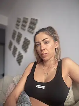 RaquelleDevon online show from 21, 3, 2026