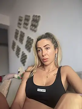 RaquelleDevon online show from 26, 6, 2026