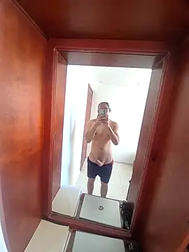 Juan2323hot online show from 17, 9, 2025