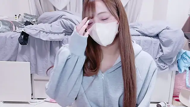  chanMOMO  online show from 30, 9, 2025