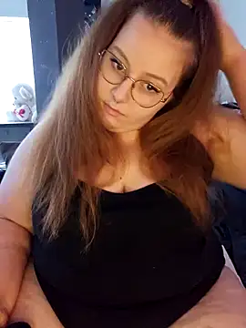  Julie x online show from 28, 1, 2025