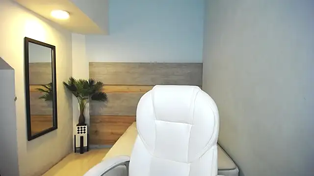 Snapshot of liseth_fox chatting on 14, 1, 2025 liseth fox online show from 14, 1, 2025