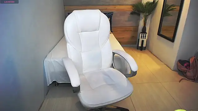 Snapshot of liseth_fox chatting on 22, 2, 2025 liseth fox online show from 22, 2, 2025